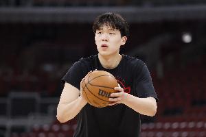 拓媒：不知道杨瀚森会变成什么样 我对他的发展持怀疑态度