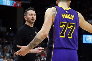 MVP影响力！湖人6连胜期间东契奇在场净效率+15.2 不在场-11.7